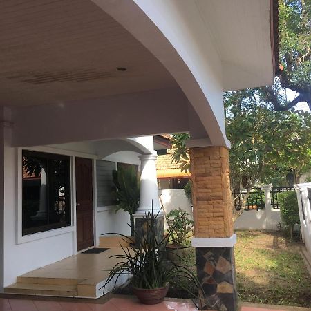 Beautiful 3 Bedroom Garden Villa Chalong Exterior foto