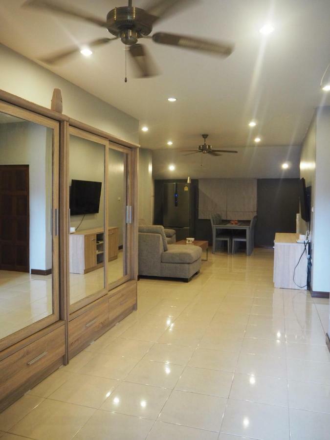 Beautiful 3 Bedroom Garden Villa Chalong Exterior foto